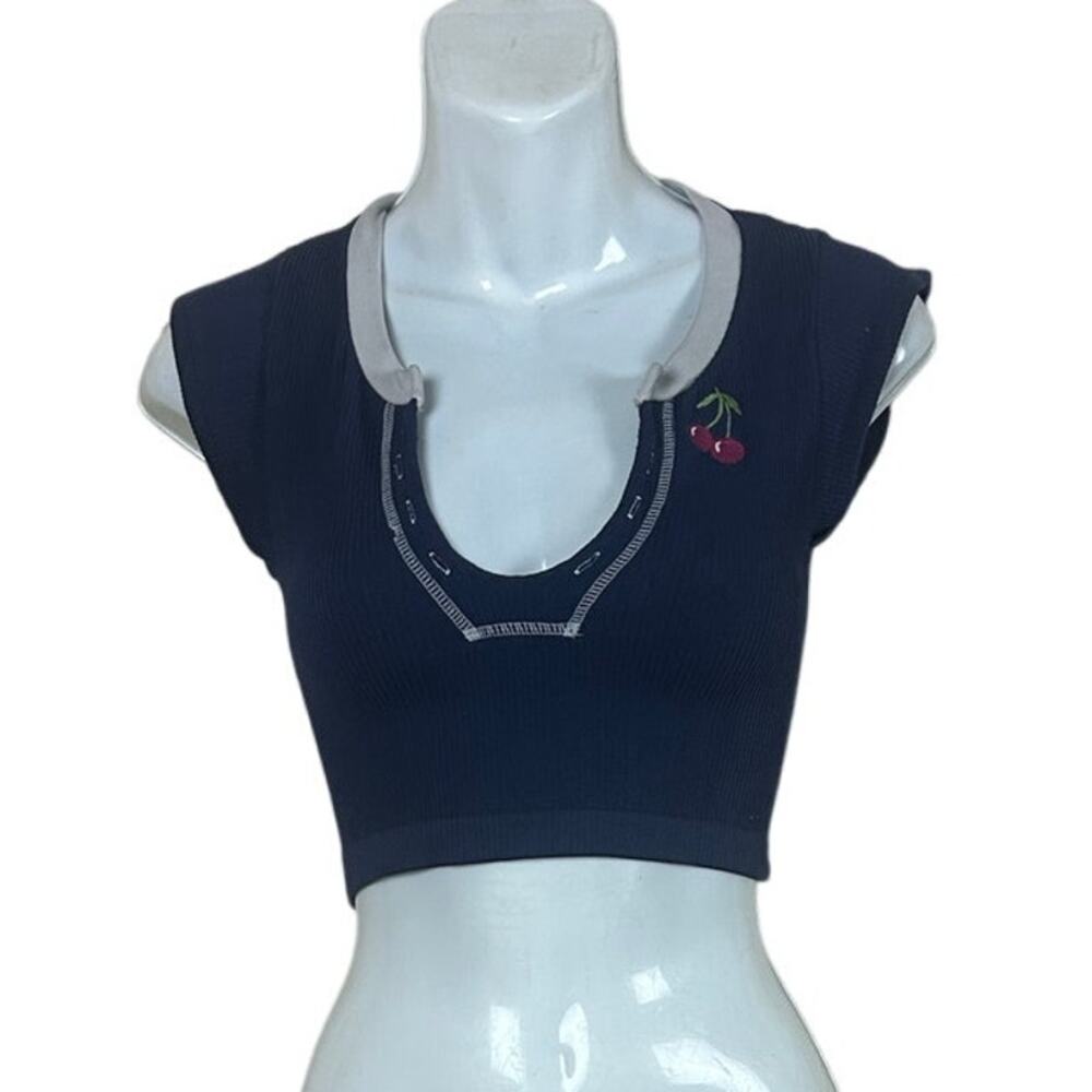 Urban Outfitters Go for Gold Seamless Blue Cherry Top size XS/S